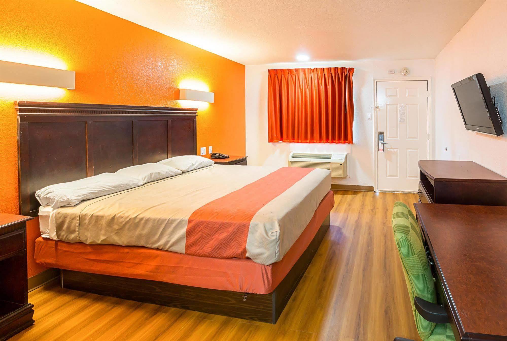 Motel 6-Red Oak, Tx - Dallas Exterior photo